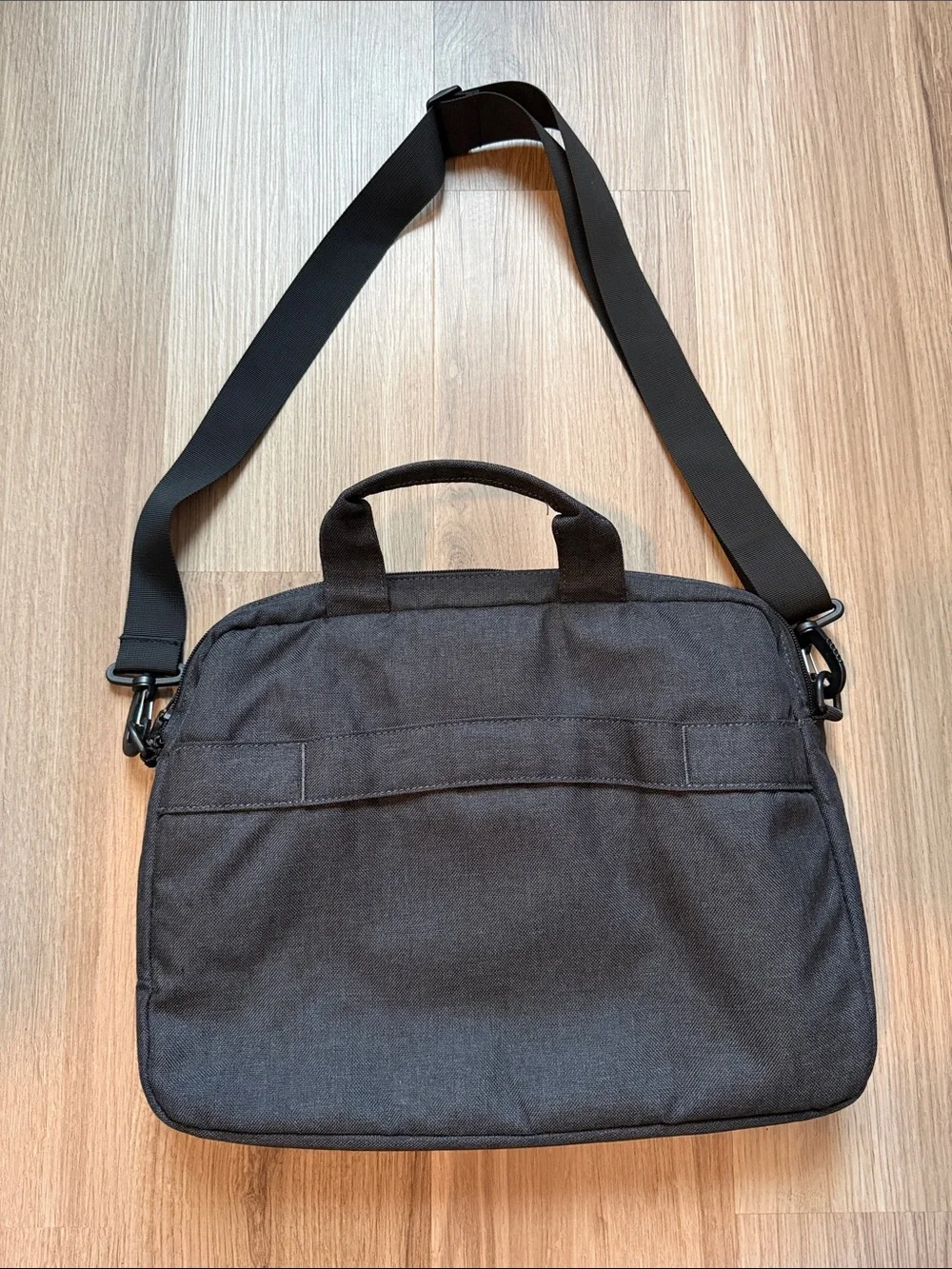 Lenovo Gray Laptop Shoulder Messenger Bag